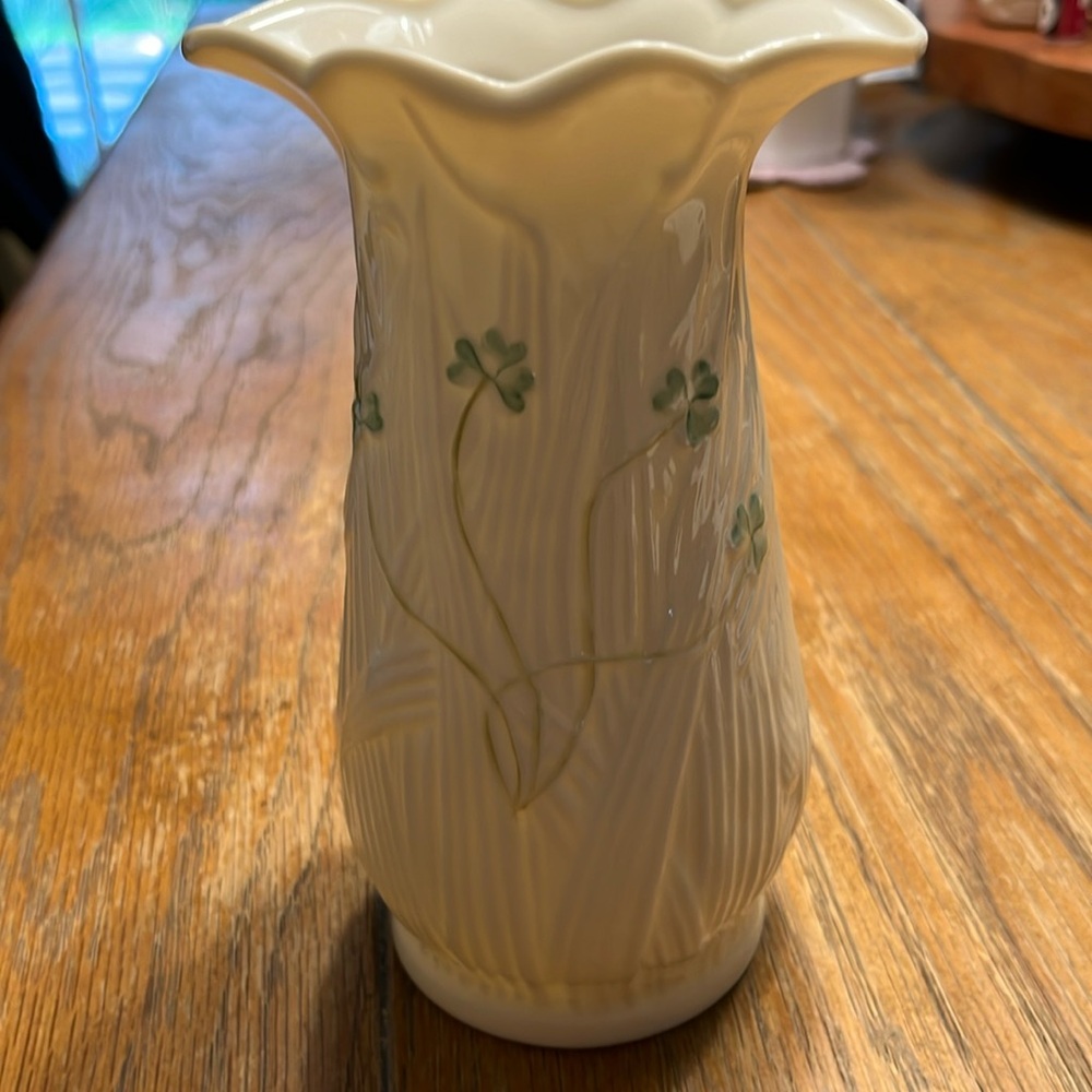 Belleek 6” Shamrock Vase